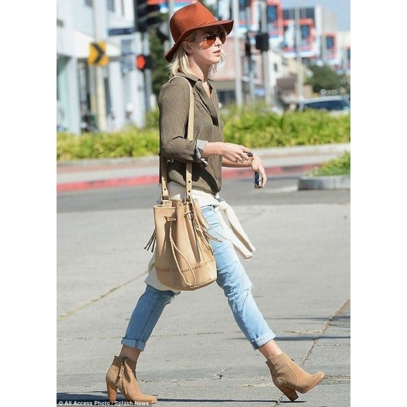 💕JOIE💕 Neutral Comfy Ankle Beige Suede Booties Cement 41 - Picture 2 of 8